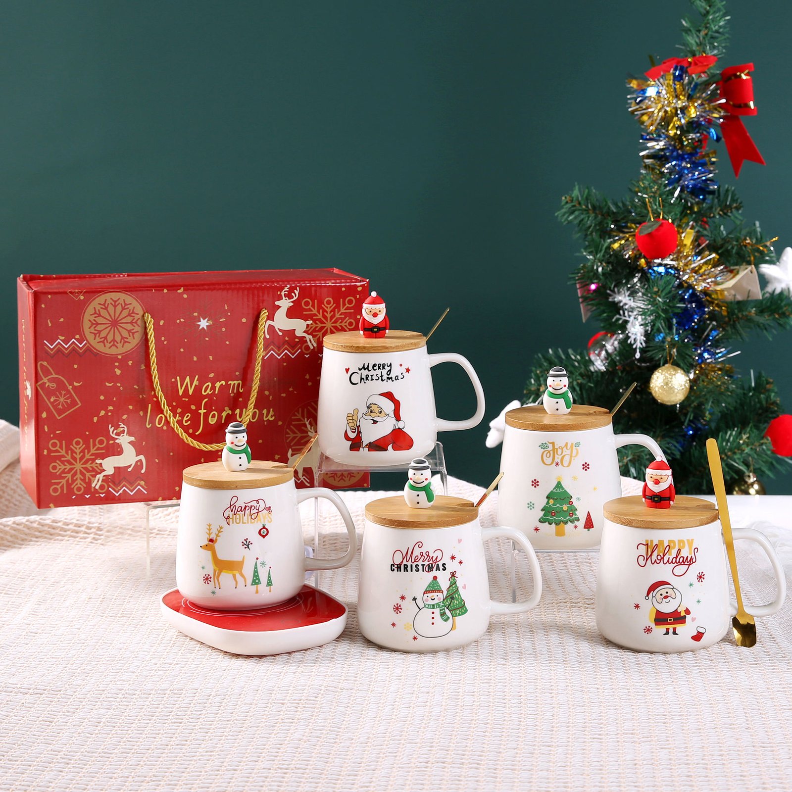 Christmas Ceramic Mug Christmas Ceramic Mug Gift Set with Spoon & Lid - Image 1