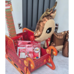 Red Christmas Gift Sleigh Decoration - Image 4